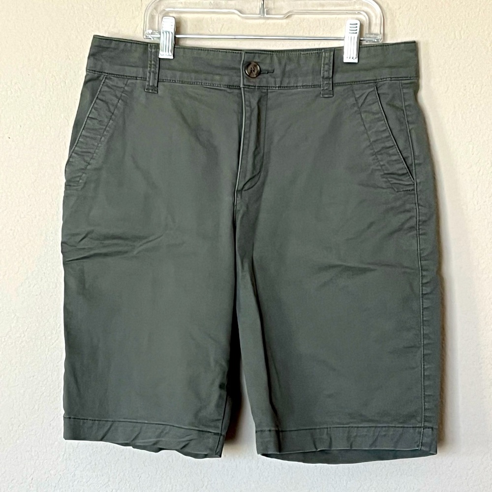 Gap shorts